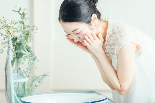 フェイススチーマーの効果的な使い方と選び方を徹底解説