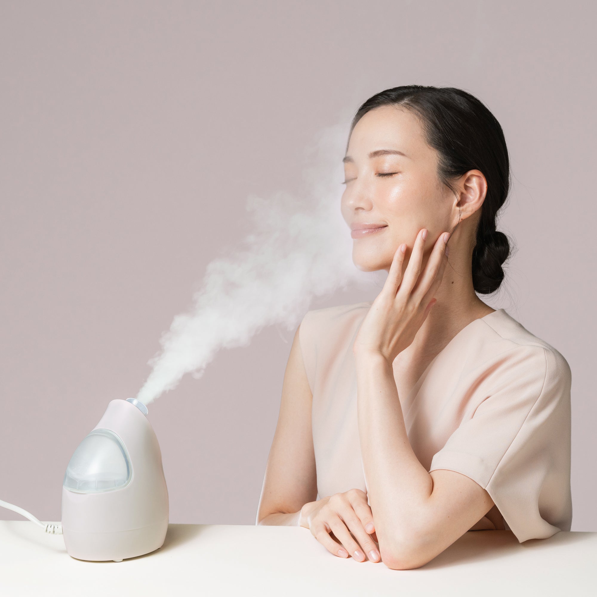 LINKA イオンフェイススチーマー<br>(スチーム美顔器)