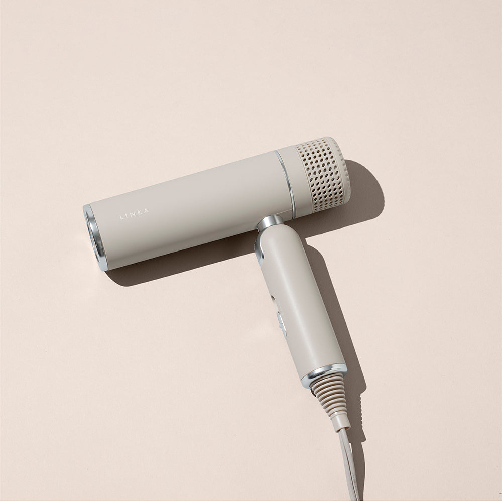 LINKA スマートブロウ(遠赤外線軽量ドライヤー)