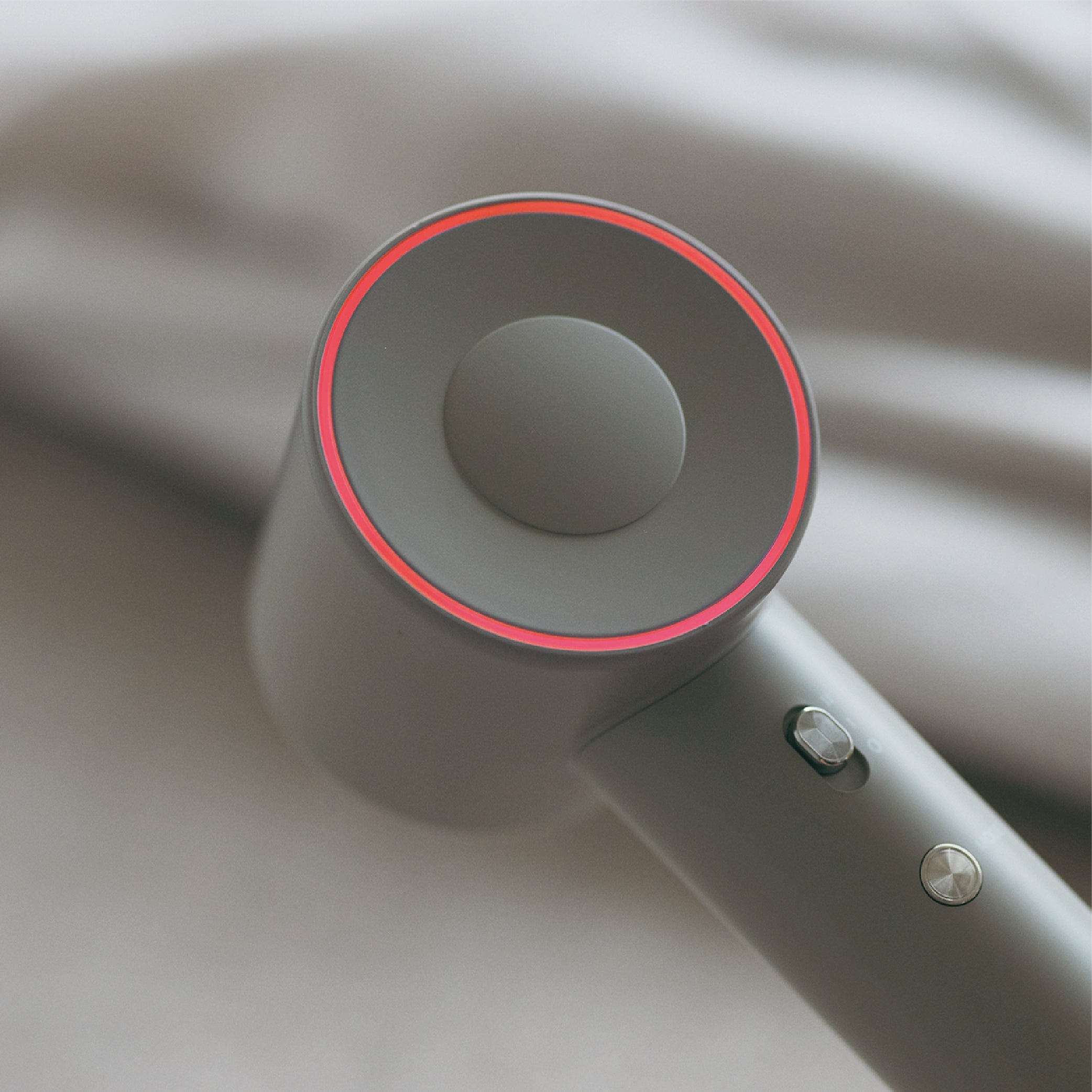 LINKA エアリーブロウ(マイナスイオン軽量ドライヤー) ギフトボックス