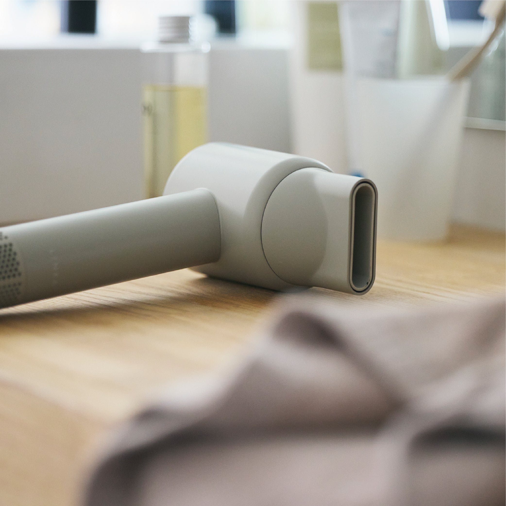 LINKA エアリーブロウ(マイナスイオン軽量ドライヤー) ギフトボックス