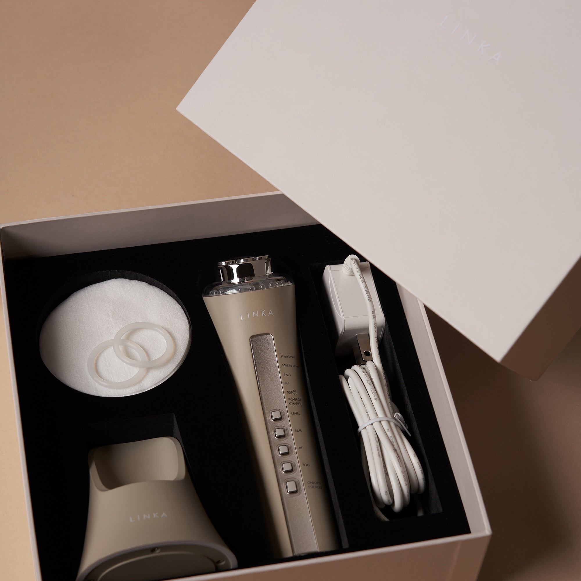 LINKA マルチフェイシャルトリートメント(EMS・LED・RF美顔器)